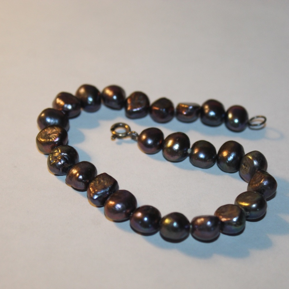 New Hand Beaded Peacock Gray Natural Freshwater Pearl Nugget Bracelet